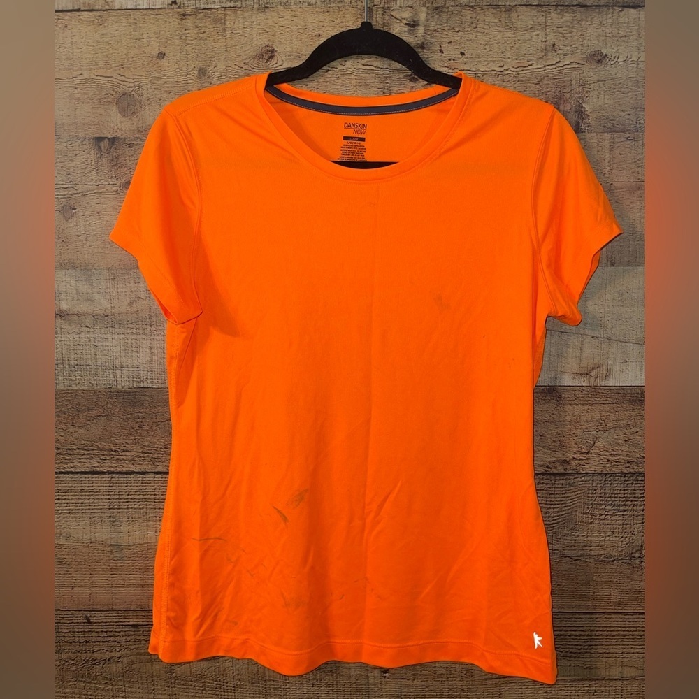 Danskin orange t-shirt
